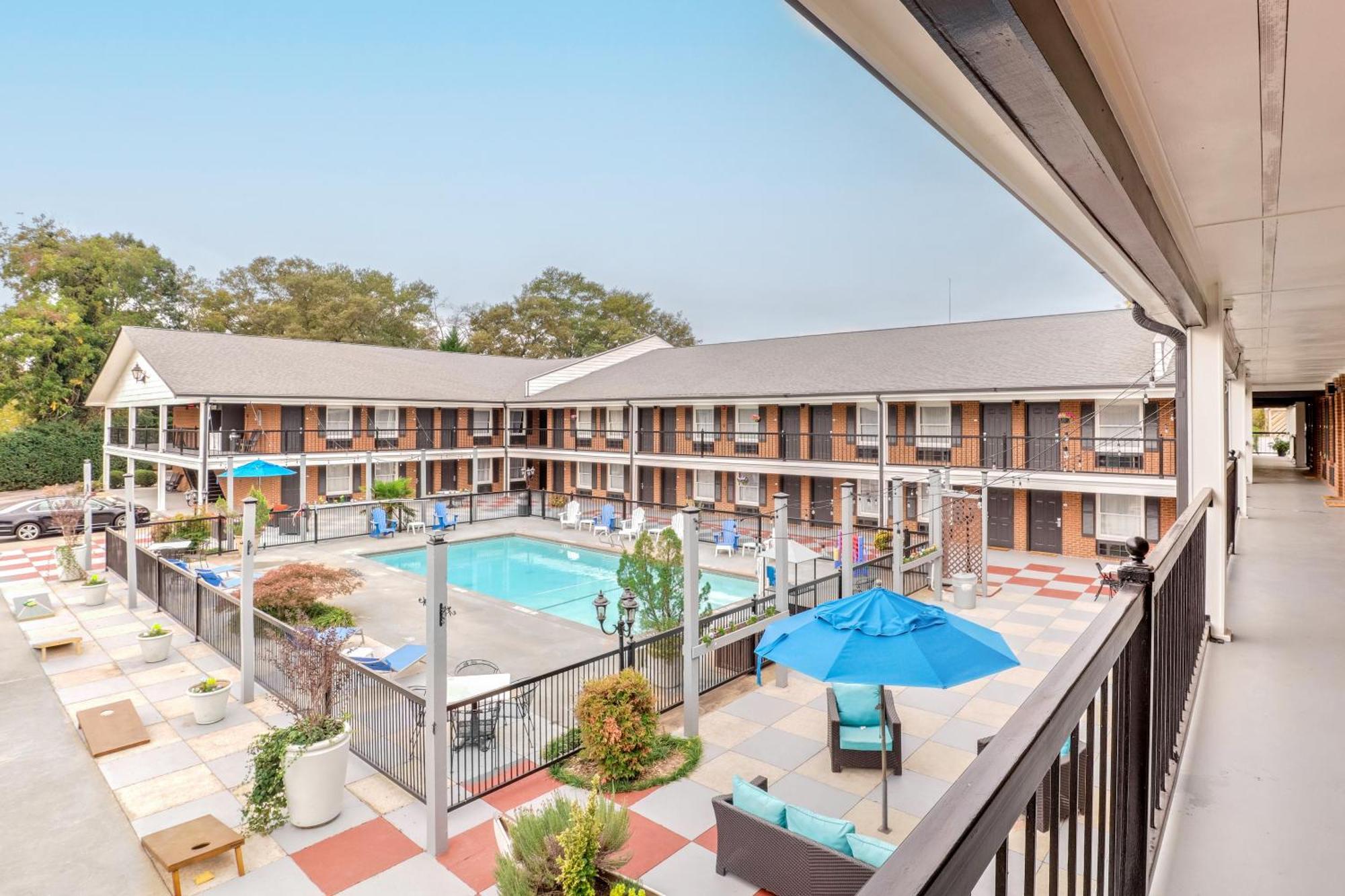 The Guest Lodge Gainesville Exterior photo
